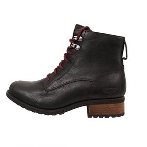 UGG Australia Denhali Hiker Black Boot Size 6.5